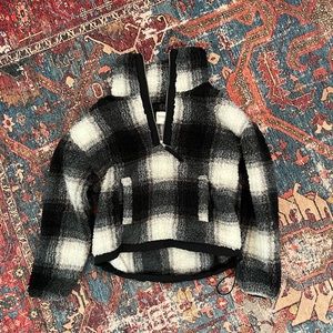 Abercrombie Sherpa quarter zip